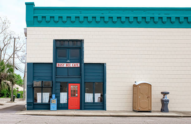 Affordable portable toilet rental in Taft Heights, CA