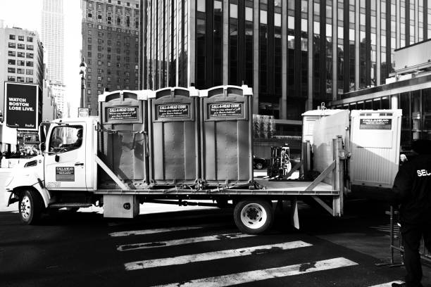 Professional porta potty rental in Taft Heights, CA